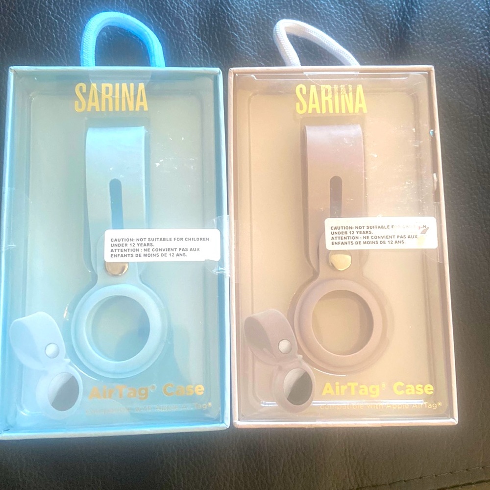 Sarina air tag case compatible with Apple